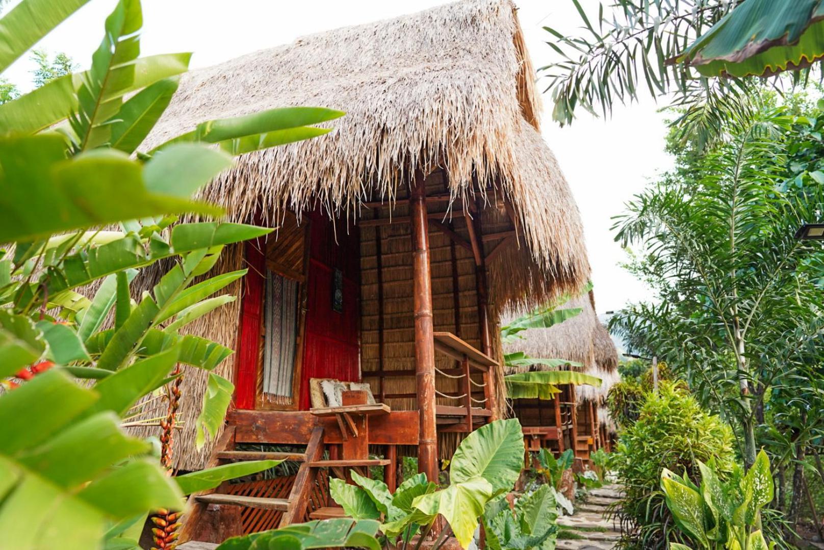 Sten Lodge eco Homestay Labuan Bajo Exterior foto